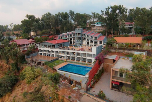 Cloudmist Resort and Spa