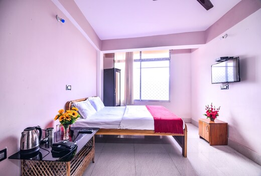 Hotel Aashiyana