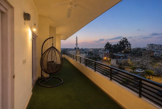 The Kirn s Nest Independent apartment Channi