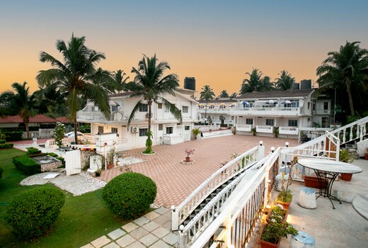 Qees Empire Beach Resort Beachfront