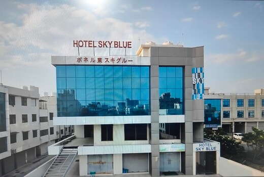 HOTEL SKY BLUE