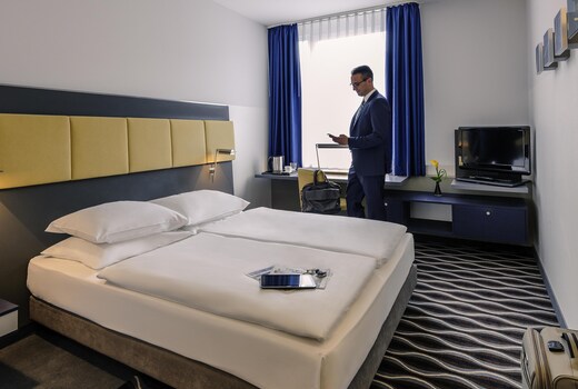 MERCURE FRA ESCHBORN HELFMANN