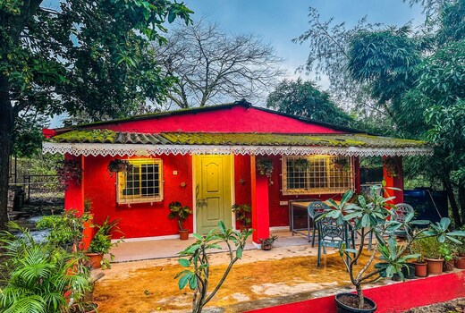 MISTIC NATURE FARM HOMESTAY