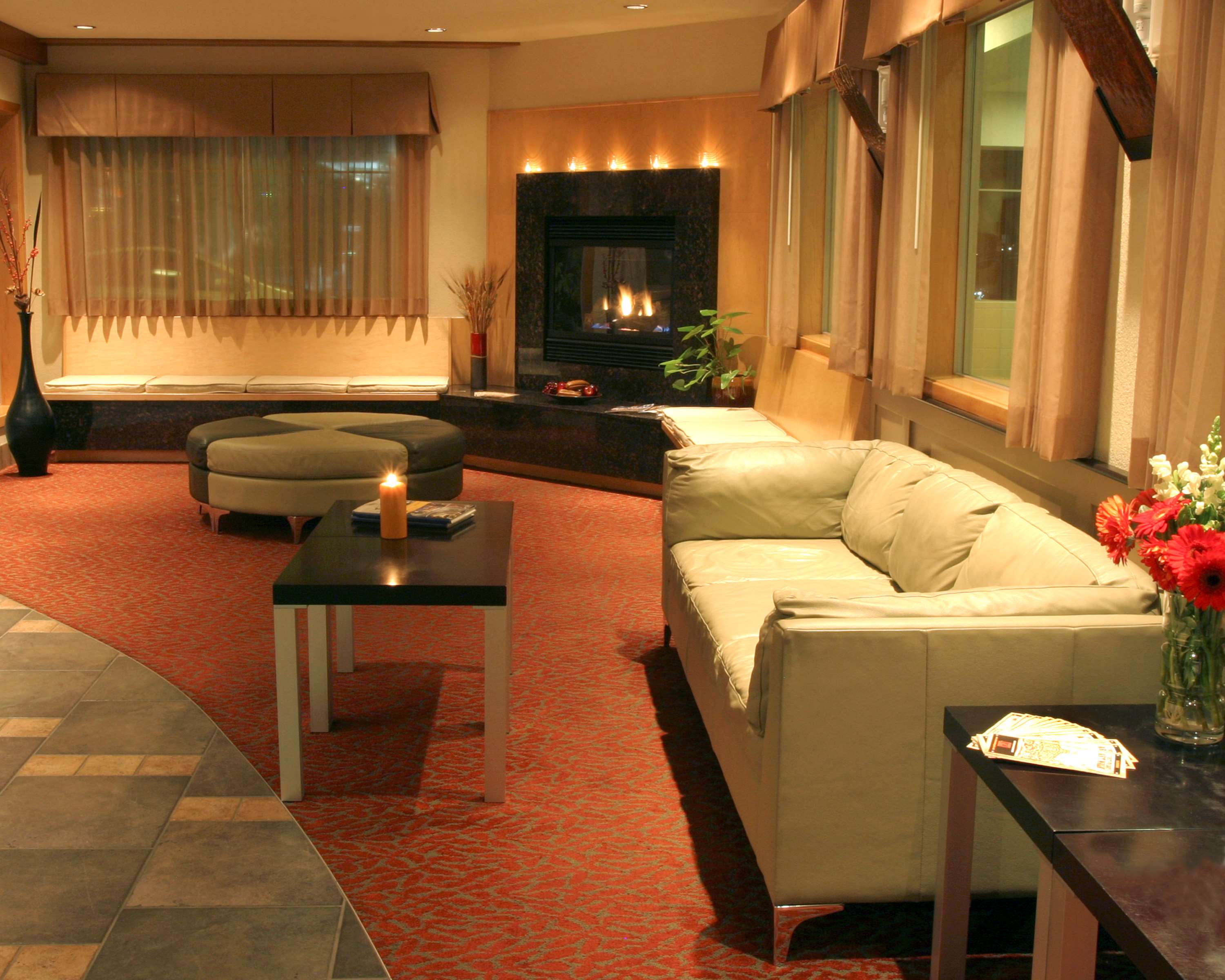 Best Western Plus Snowcap Lodge