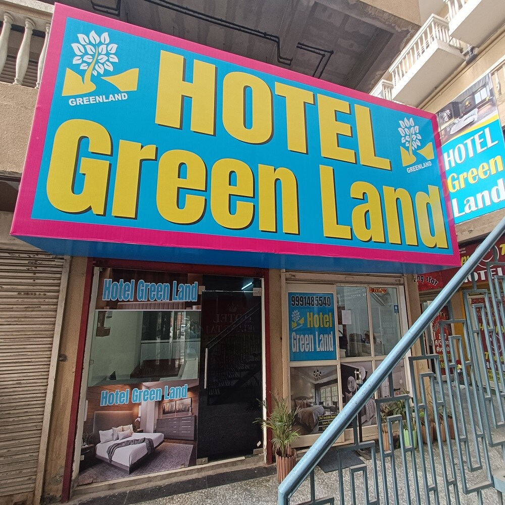Hotel The Green Land
