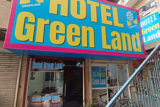 Hotel The Green Land