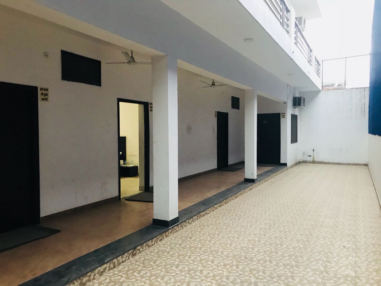 Main gallery