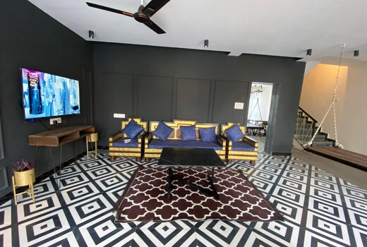Makaan Villa - 4BHK with Pvt Pool