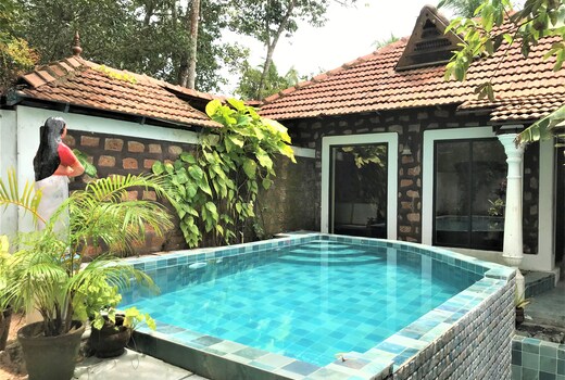 Marari Dreamz | Rooms & Pool