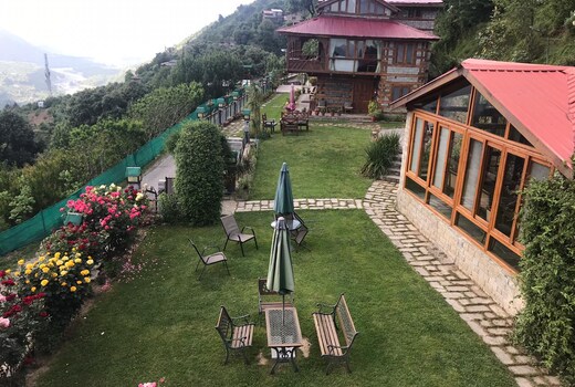 Himalayan Kothi Kais | Rooms & Restaurant