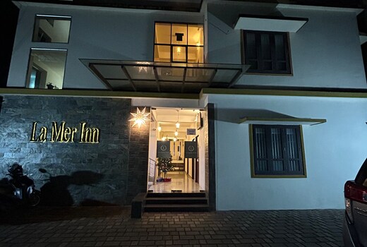 La Mer Inn