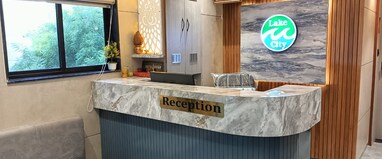 Hotel Lake City