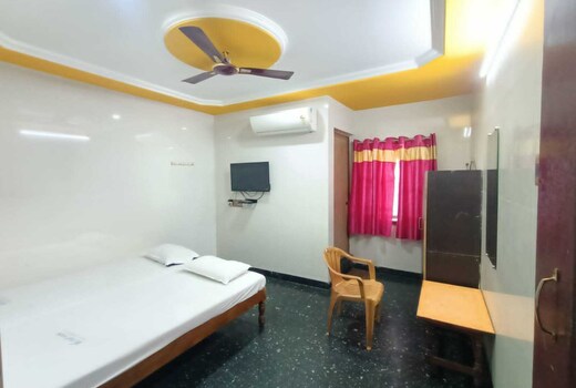 Hotel O Vasantham Residency