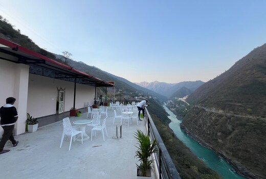 Cinnamon Tree Hotel