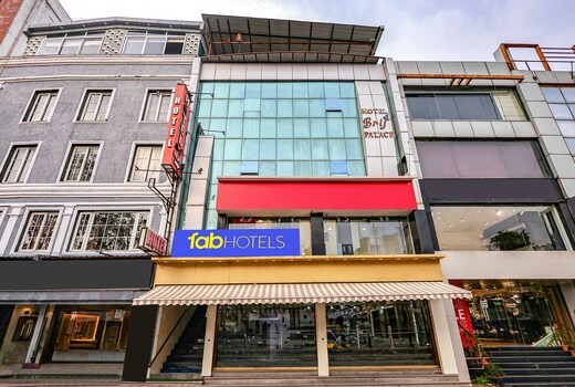 FabHotel Brij Palace, Malviya Nagar