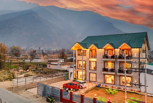 Classy Castle Pahalgam