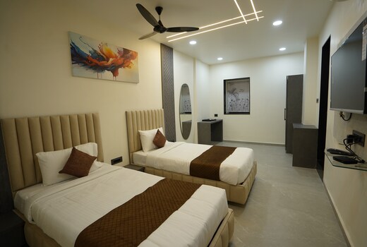 Ace Inn Hotel