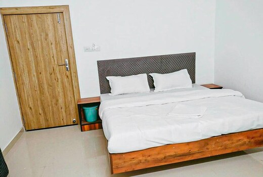 HOTEL MERA STAY INN