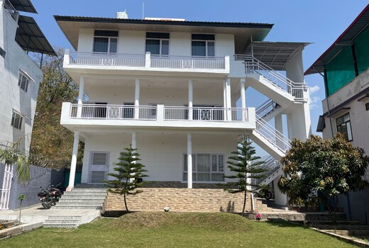 White Manor
