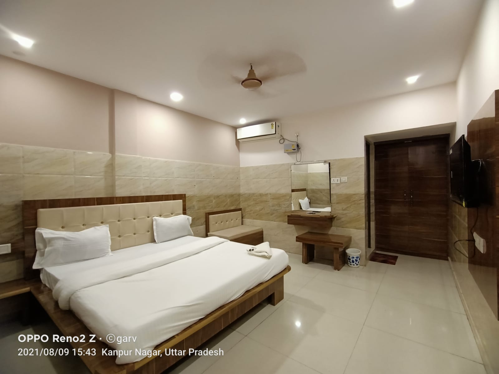Chhabra Hotels