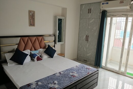 Cozy OB Tarini Stay