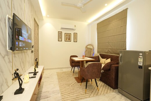 StayLume Luxe Sector 51 Gurugram
