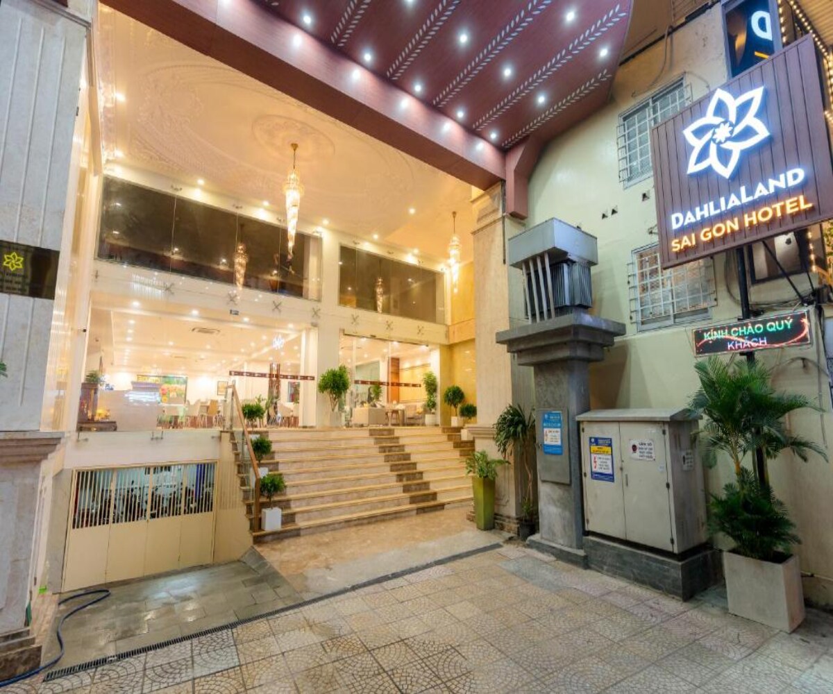 Dahlialand Saigon Hotel