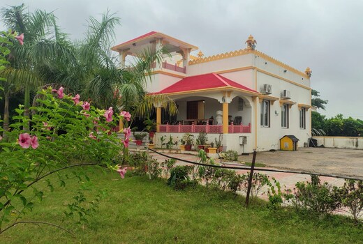 Aaranya Bliss