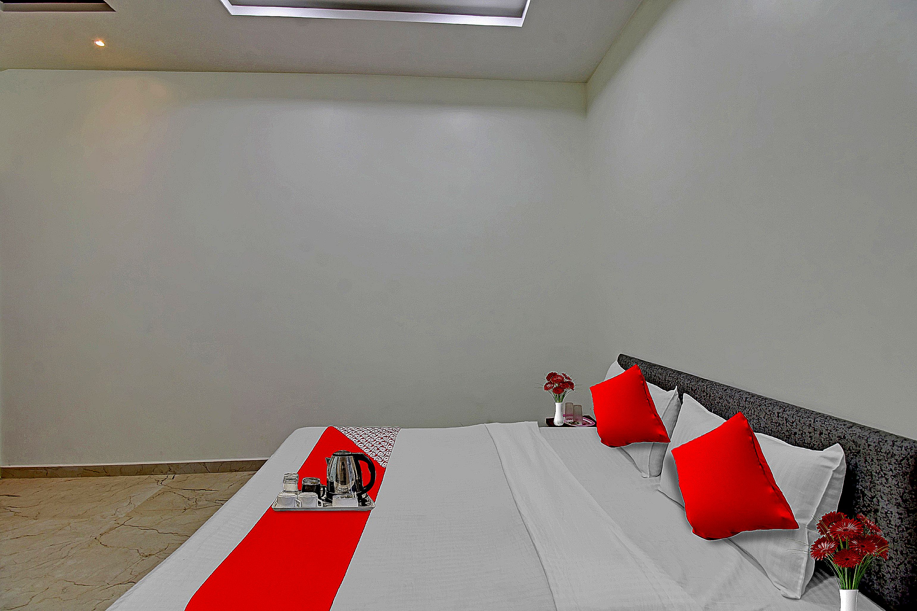 Hotel O Dhurva Inn