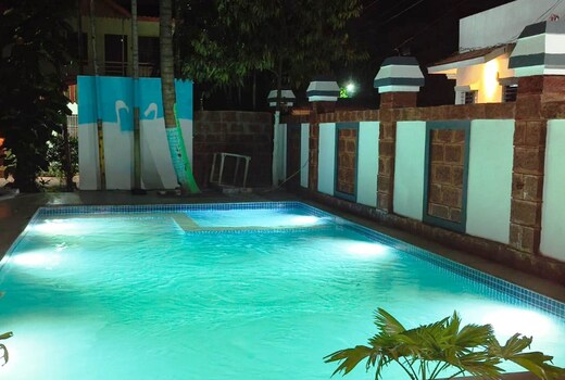 Redstone Retreat Varsoli, Alibag
