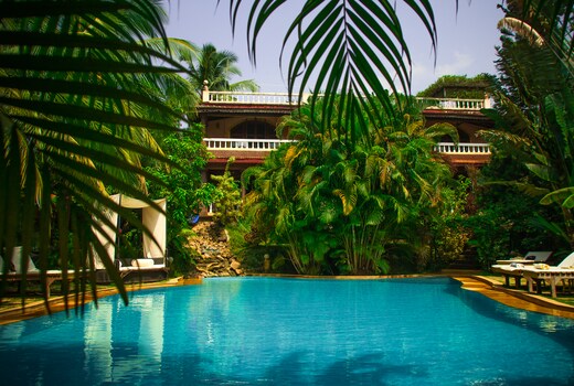 Papa Jolly Eco Resort - Near Morjim Beach