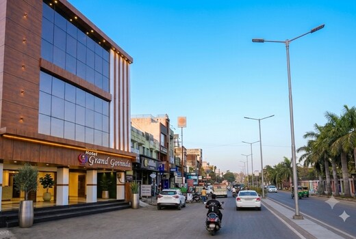 Hotel Grand Govinda