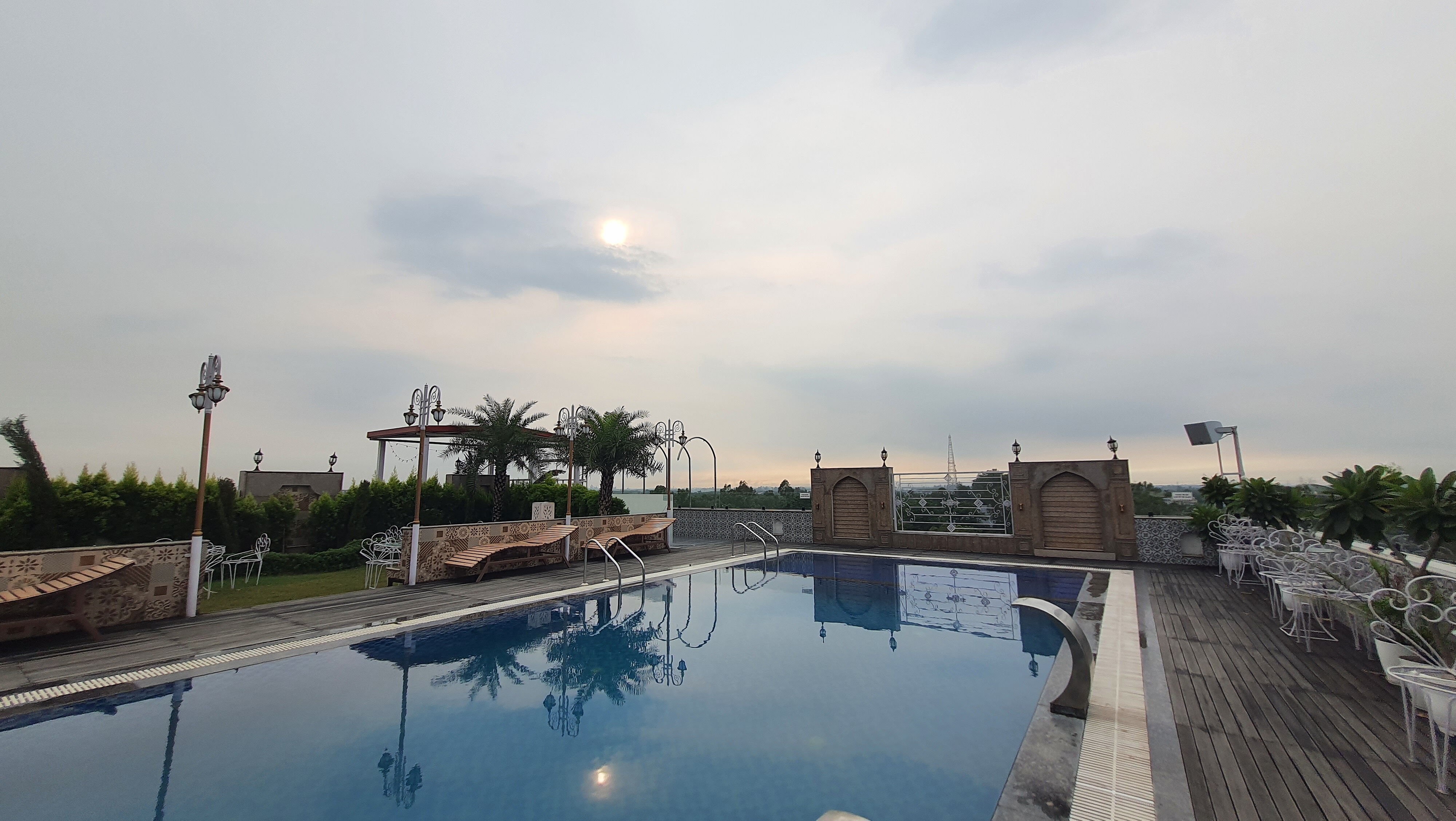 Hotel Raj Mahal Roorkee