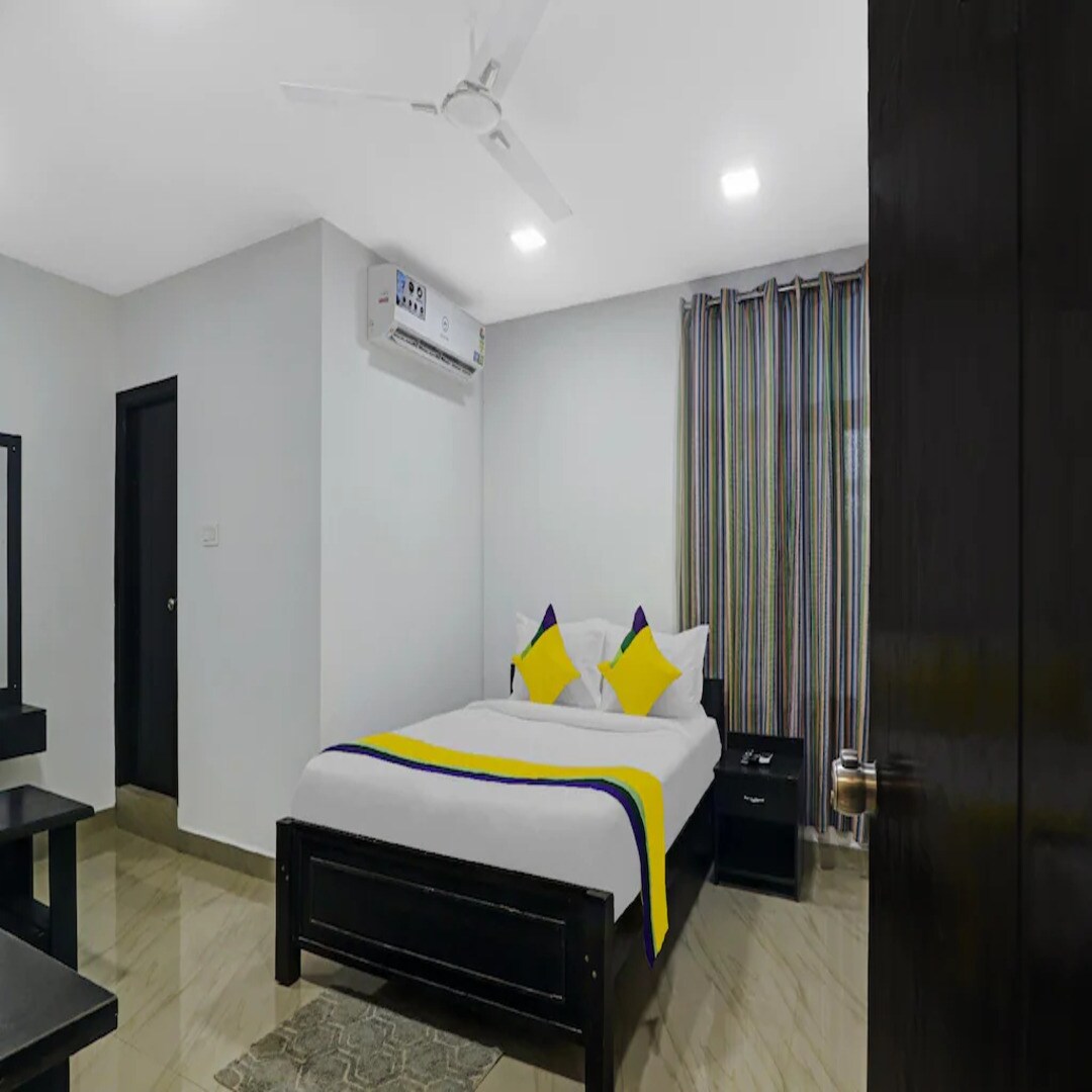 HOTEL ABINAND GRAND KPHB