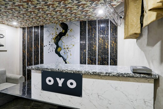 OYO Amazing House
