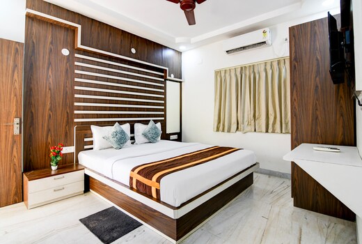 New Trishiv Hotel
