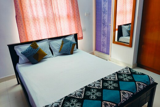 Santham Apartment