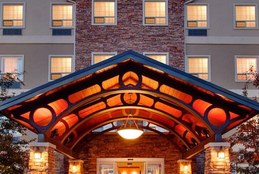 Staybridge Suites CALGARY AIRPORT, an IHG hotel