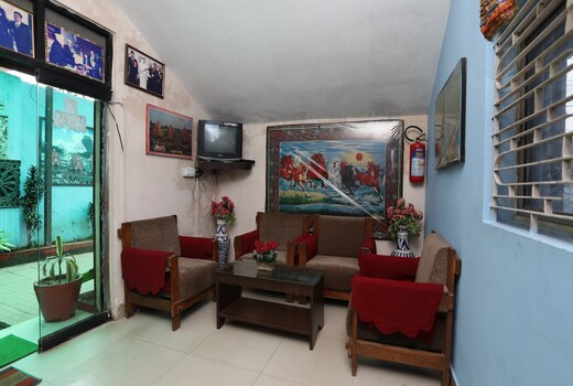 Hotel Ridge Residency