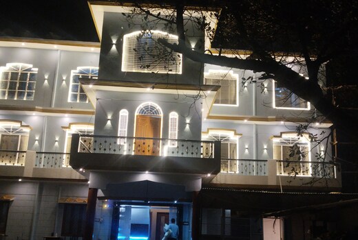 Saraswati resort