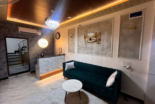 Hotel Aashirwad