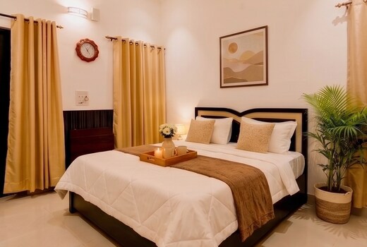Cozy Private Nest Vasant Vihar with kitchen