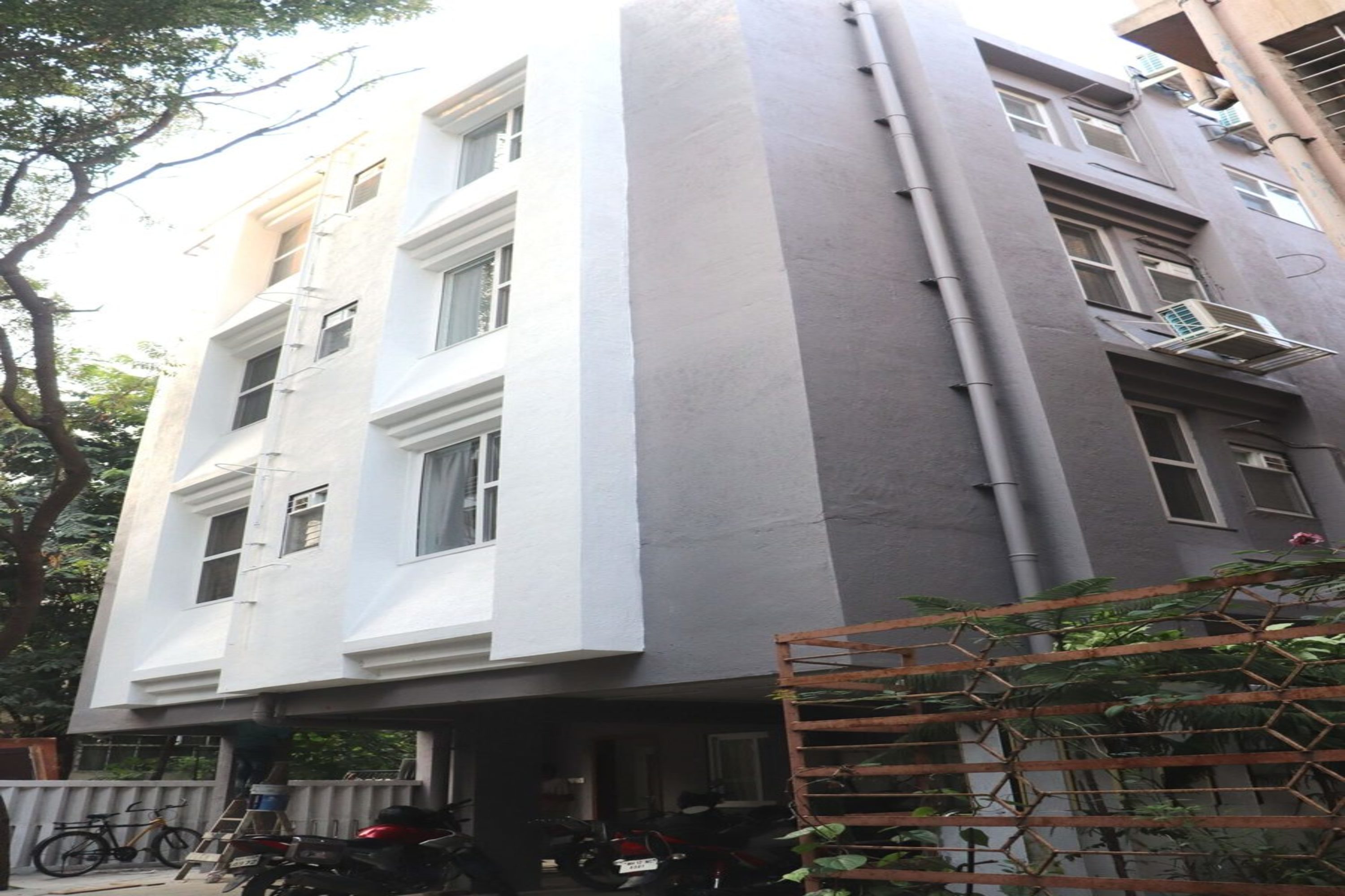 Sharman suites