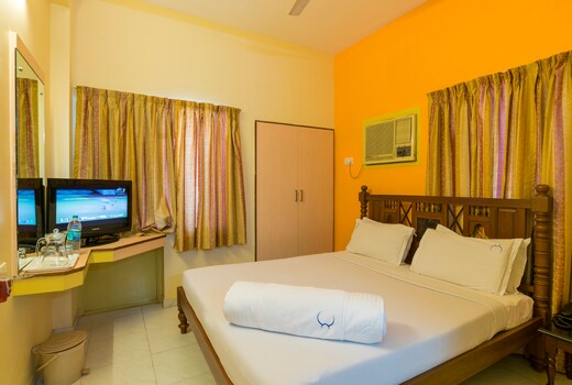 CRESCENT INN (TIDEL PARK, ASCENDAS, RAMANUJAM) THIRUVANMIYUR