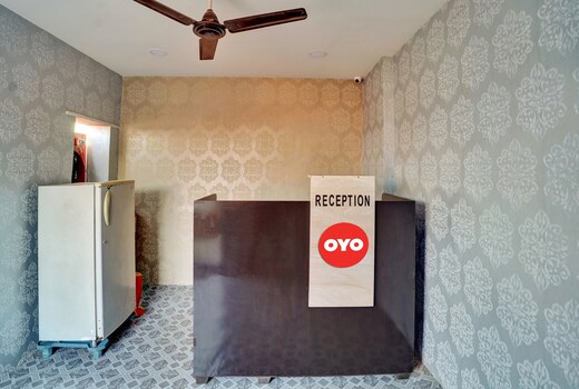 Hotel O Home Hotel White Town