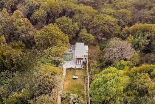 Private Cabin with Pool Lawn Sheesham Lane