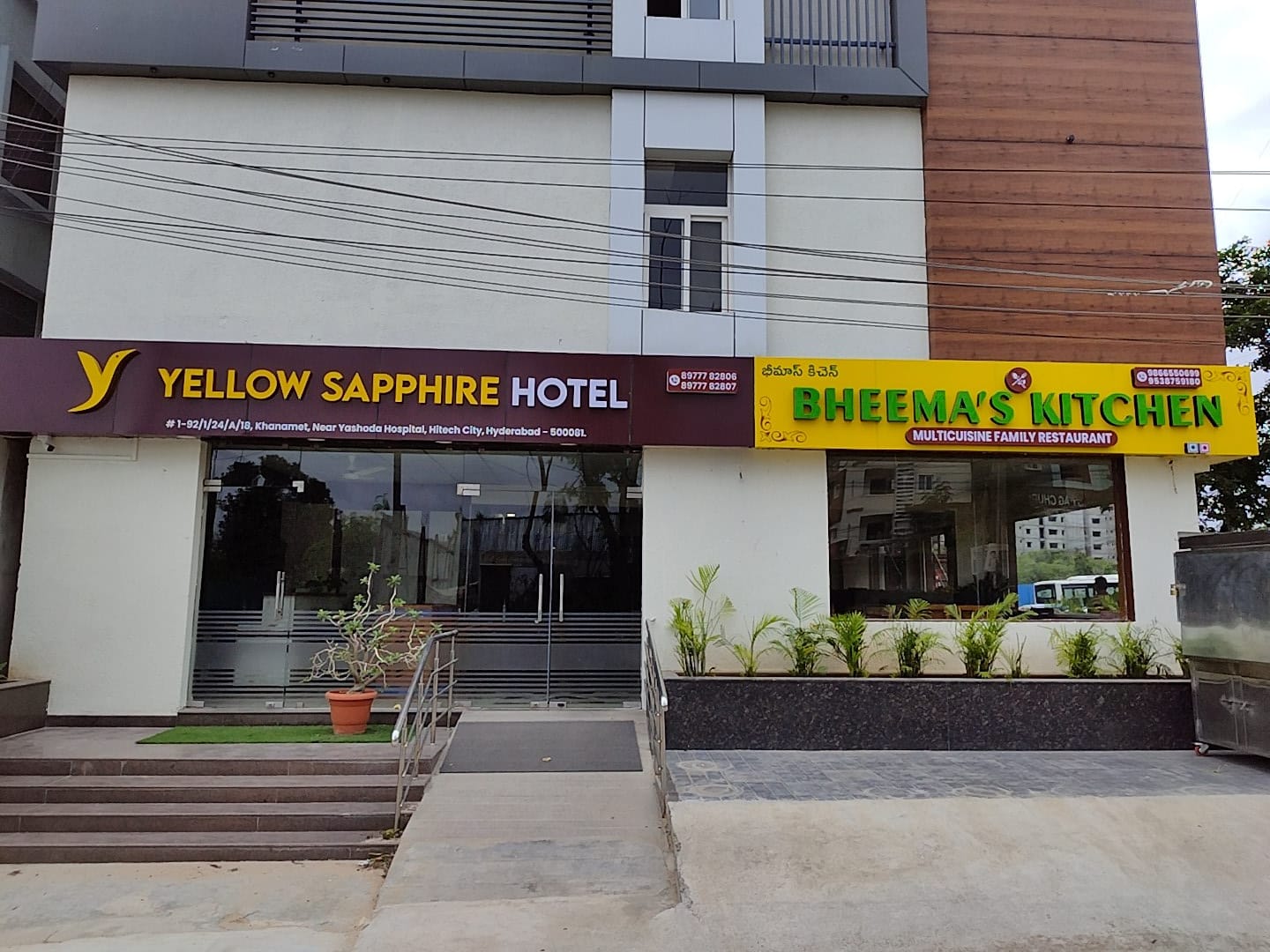 Yellow sapphire hotel - Hitech City
