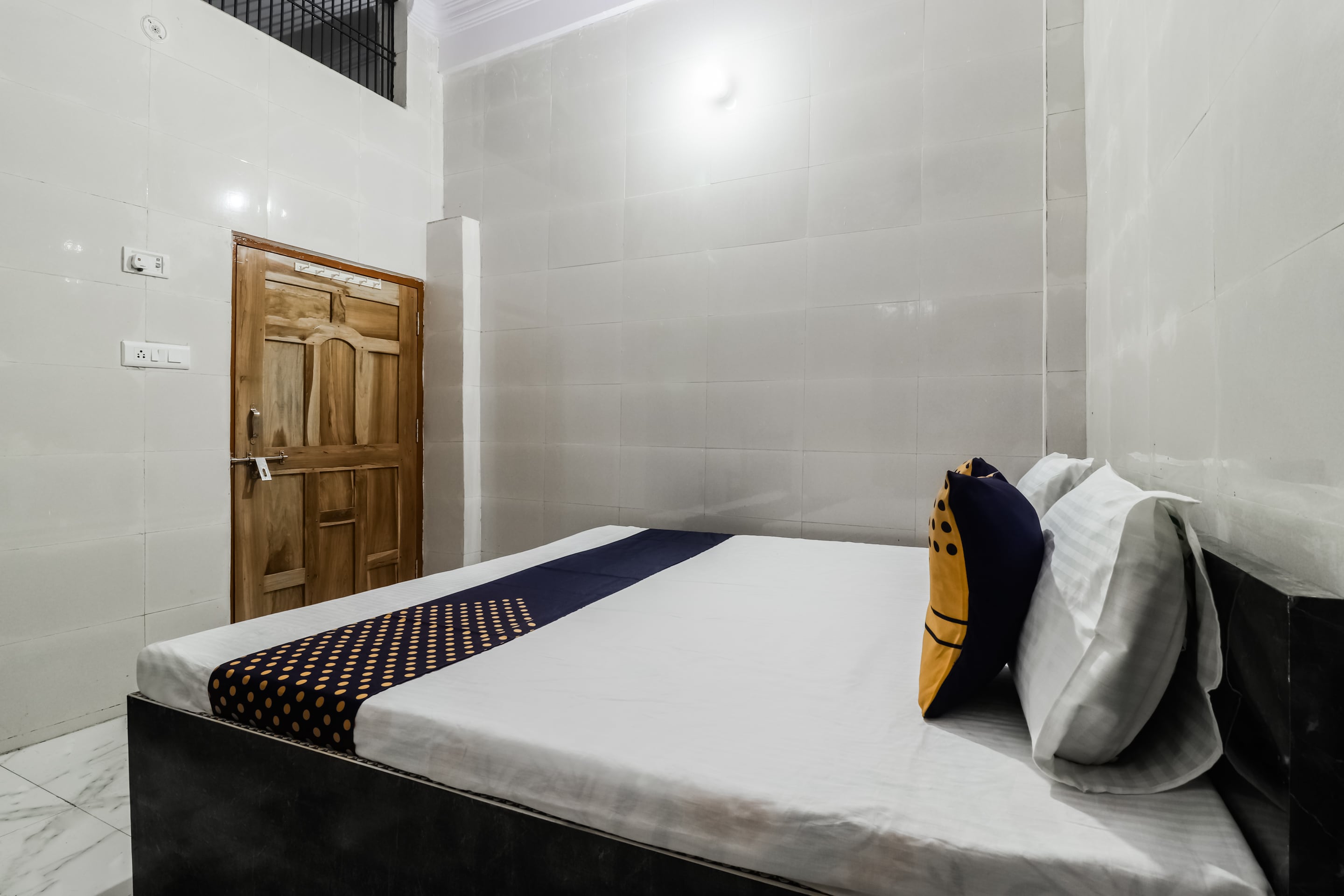 SPOT ON Maharani guest house