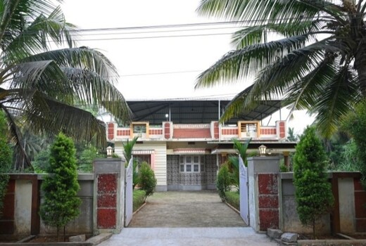 Charming Garden Villa near Kaup beach & Lighthouse