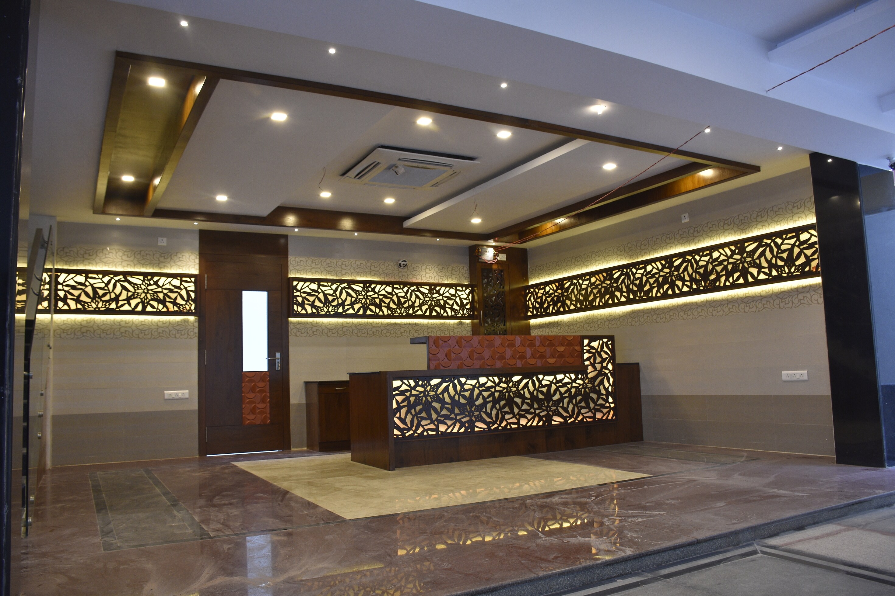 Main gallery